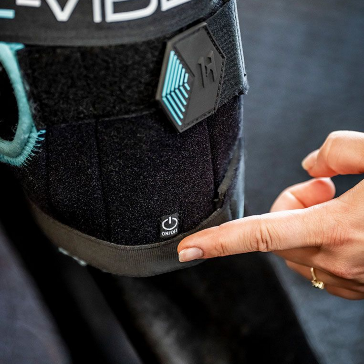 Ice-Vibe Hock Wraps