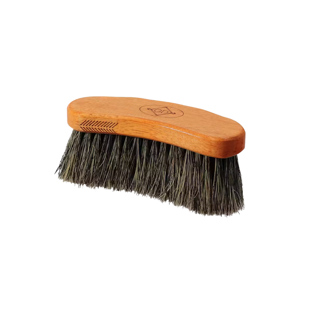 Grooming Deluxe Middle Hard Brush