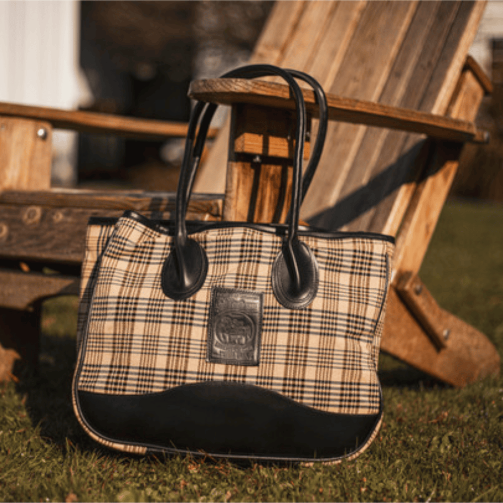 5/A Baker Taylor Tote