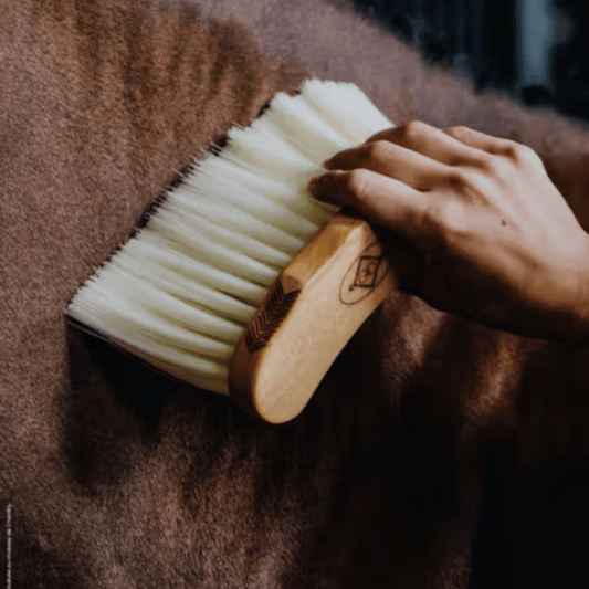 Grooming Deluxe Middle Brush Long