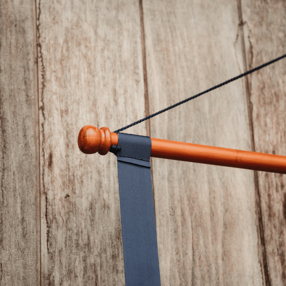 Kentucky Horsewear Luxe Saddle Pad Holder