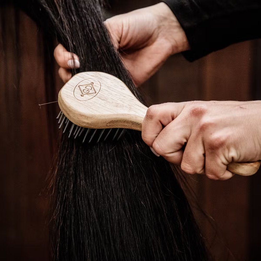 Grooming Deluxe Mane Brush