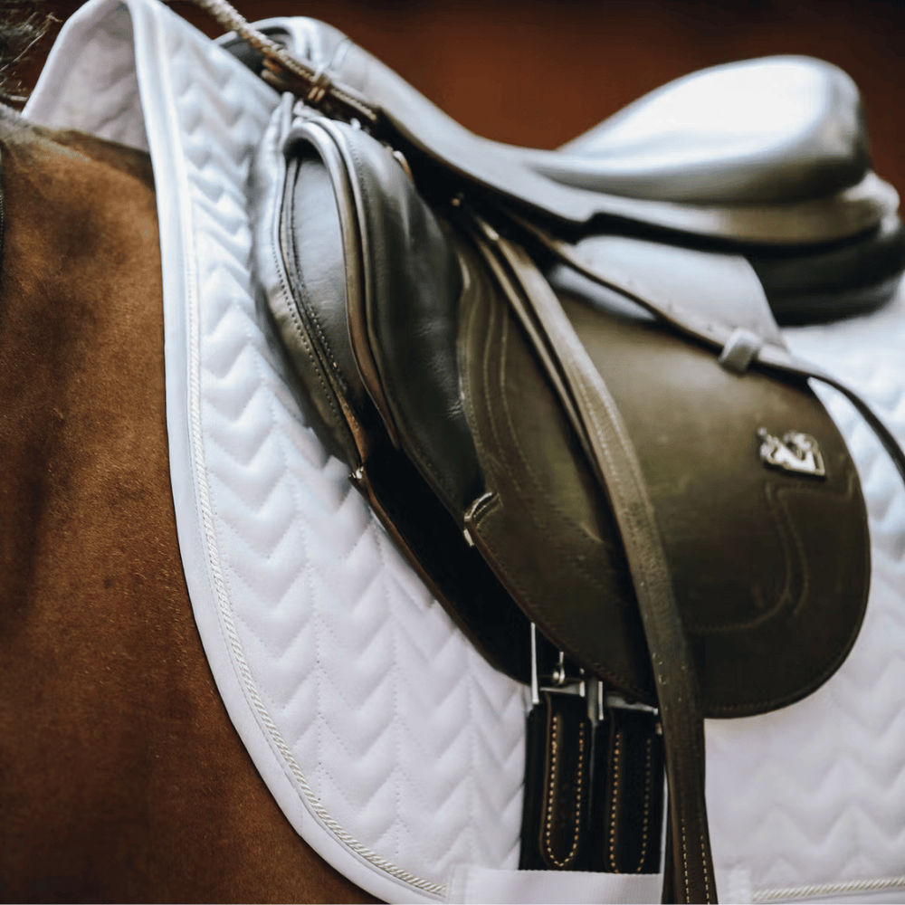 Saddle Pad fishbone show jumping