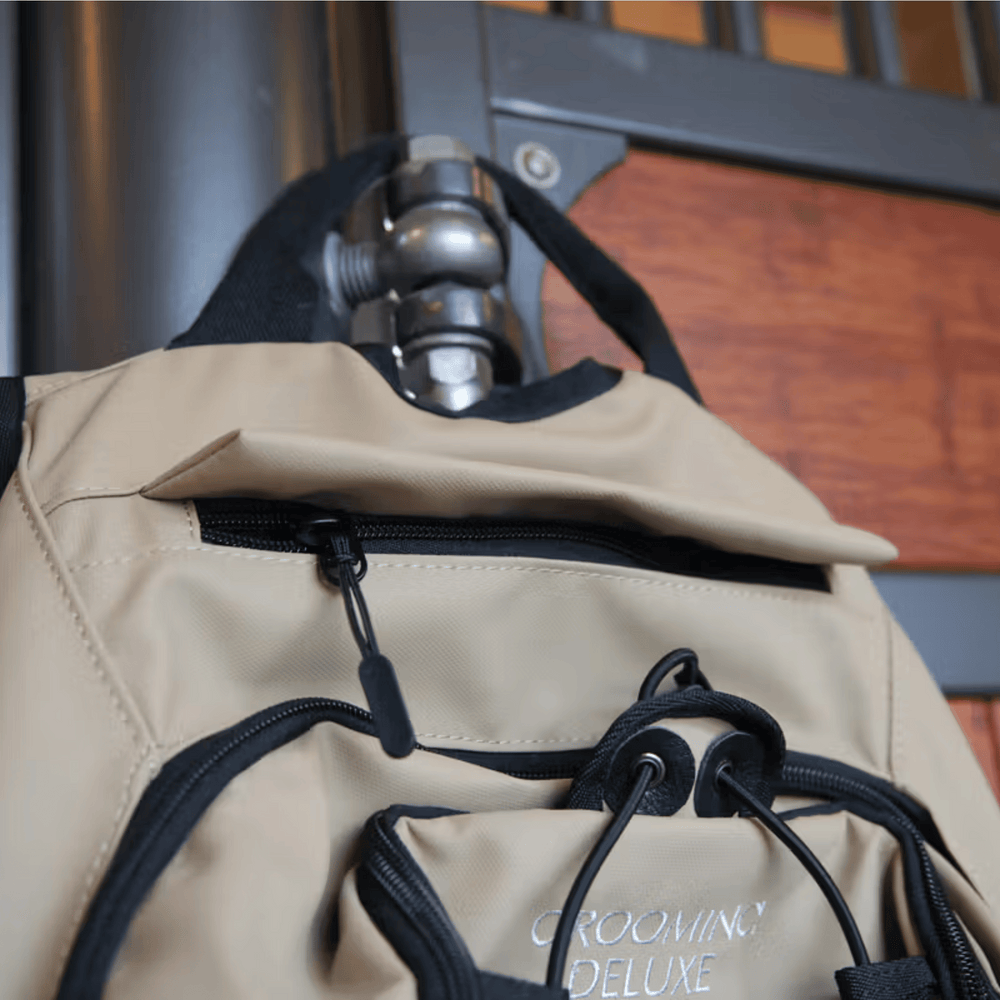 Grooming Deluxe Grooming Backpack