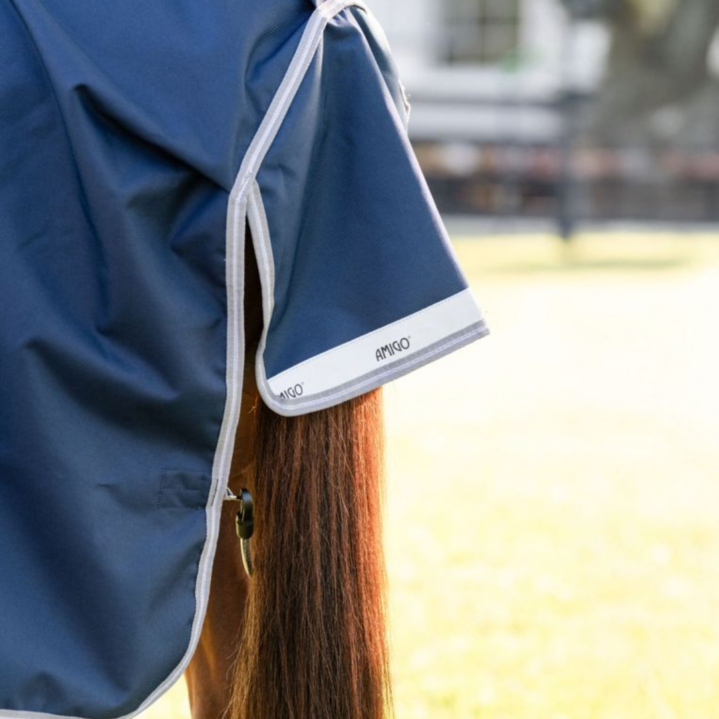 Amigo 1200D Turnout (250g Medium)