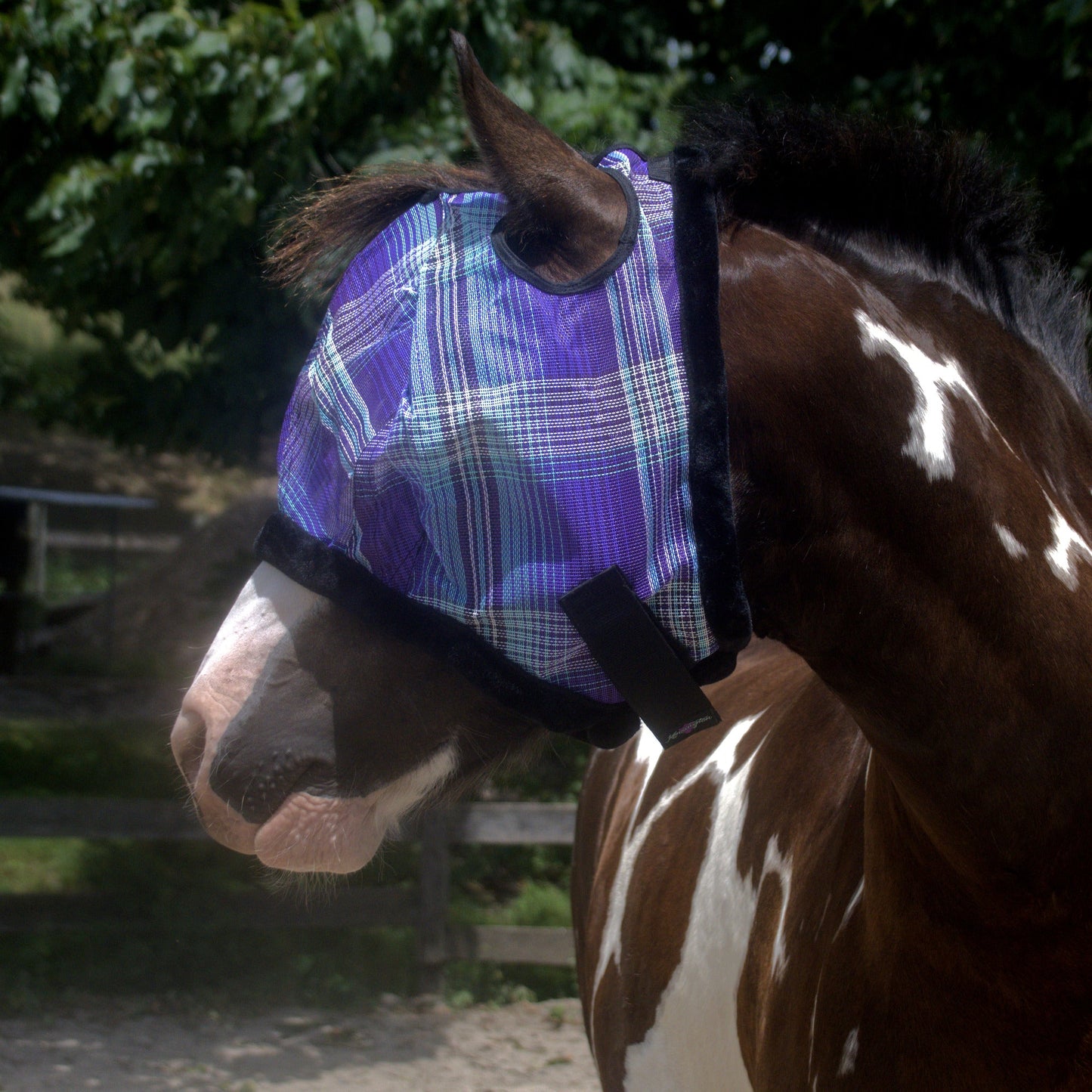 Kensington Draft Fly Mask with Fleece Trim - Dual Ear Holes - 73% UV Blocking