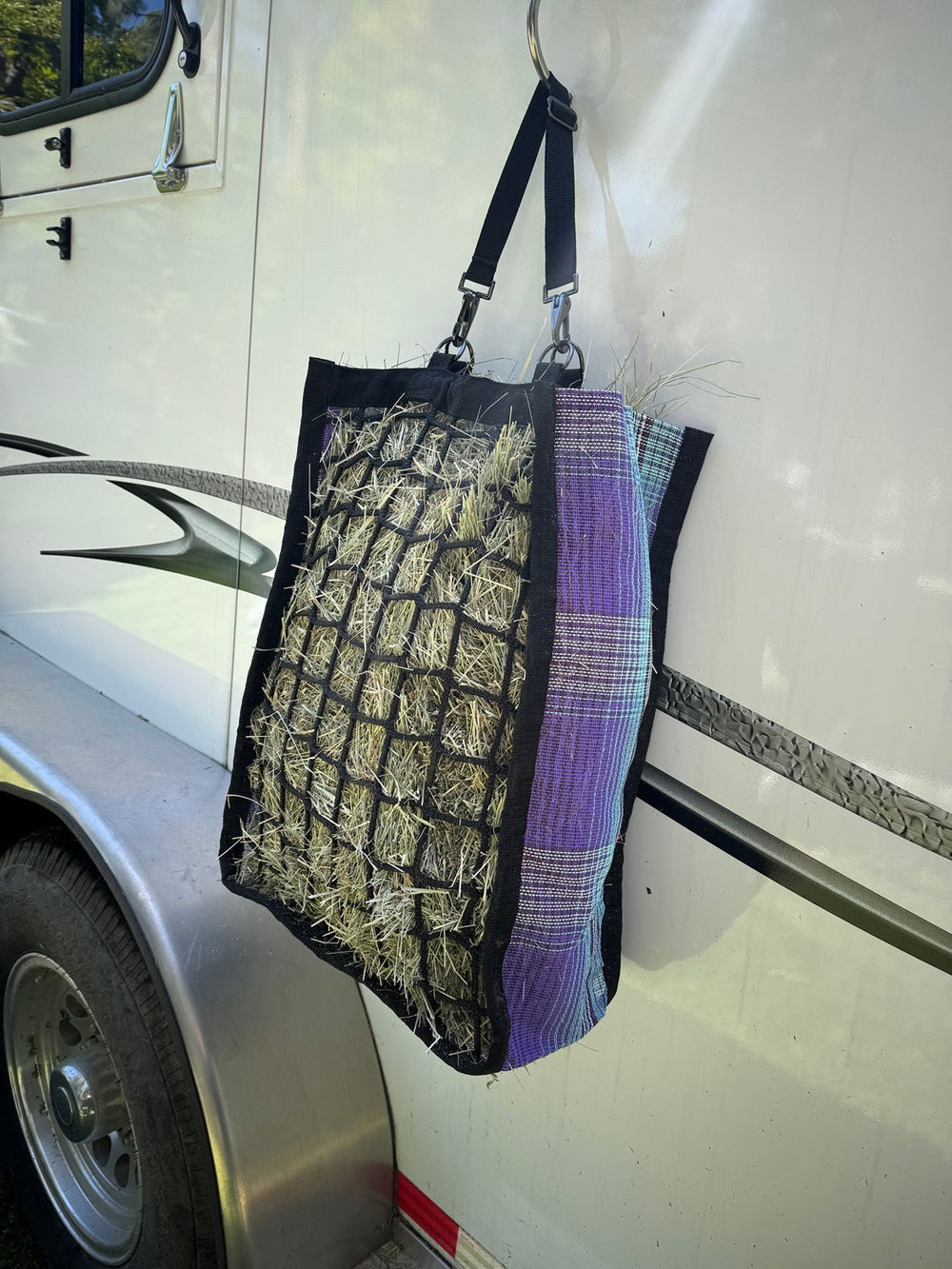 Kensington Mini Deluxe Slow Feed Hay Bag - 1 Flake