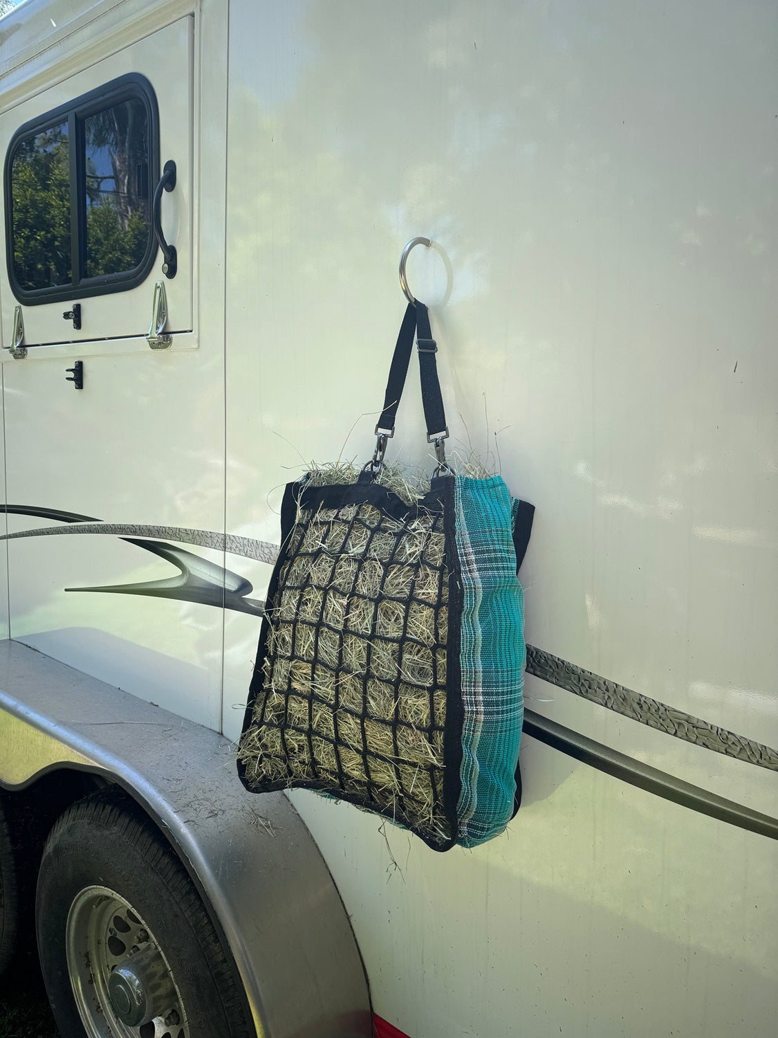 Kensington Mini Deluxe Slow Feed Hay Bag - 1 Flake