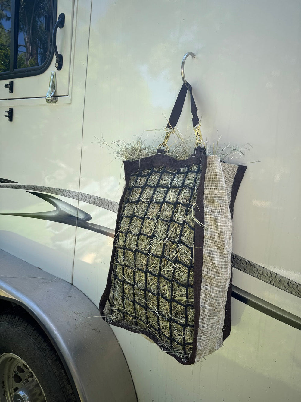 Kensington Mini Deluxe Slow Feed Hay Bag - 1 Flake