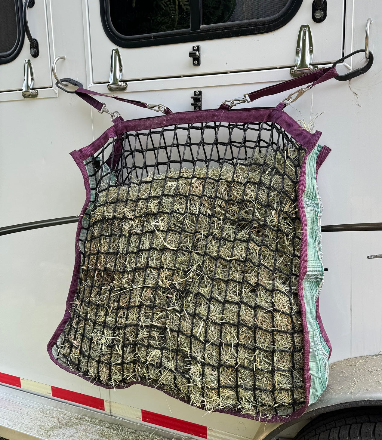 Kensington Slow Feed Hay Bag - 4 Flake