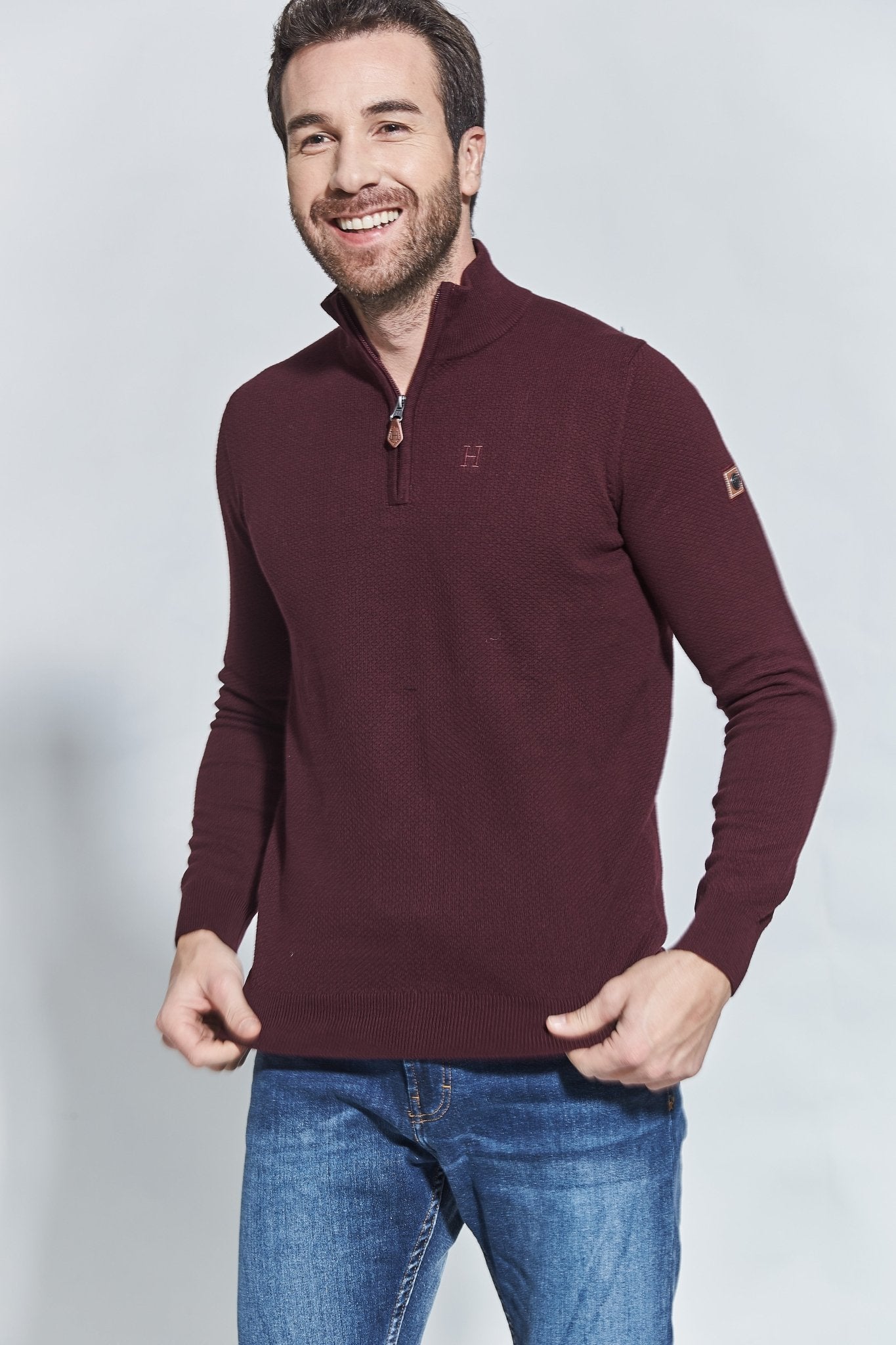 Harcour Douglas Unisex Pullover Sweater - Corro