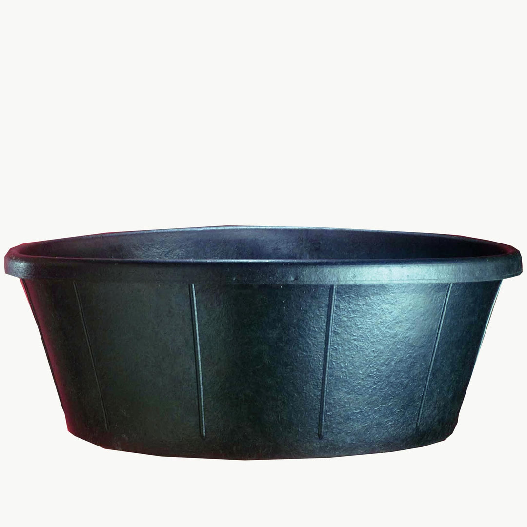 Fortex Industries Inc Fortiflex Rubber Stall Feeder Pan in 1 Qt, 8 Qt, and 15 Gallons 15 Gallons / Black 012891139011